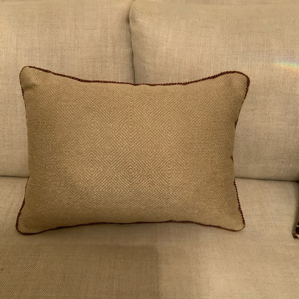 🌟Design House Pillow - Picture 2 of 16